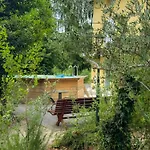 Saecula Natural Village Experience * Force