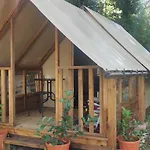 Saecula Natural Village Experience Campingplatz