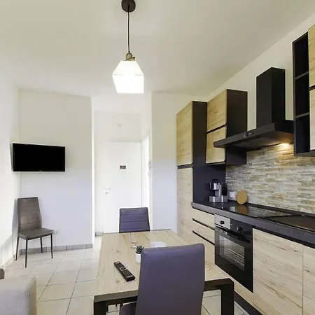 Saecula Natural Village Experience *