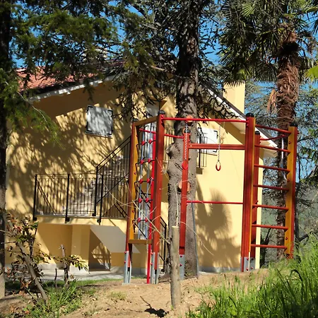 Saecula Natural Village Experience Parque de Campismo *