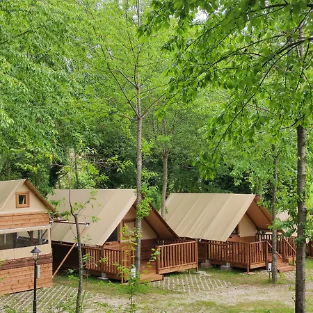 Campingplads Saecula Natural Village Experience