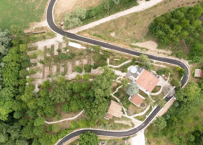 Saecula Natural Village Experience * Force