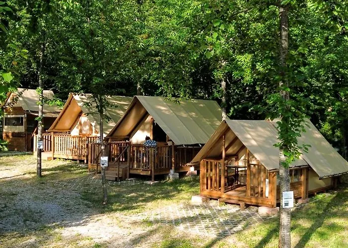 Saecula Natural Village Experience Κάμπινγκ