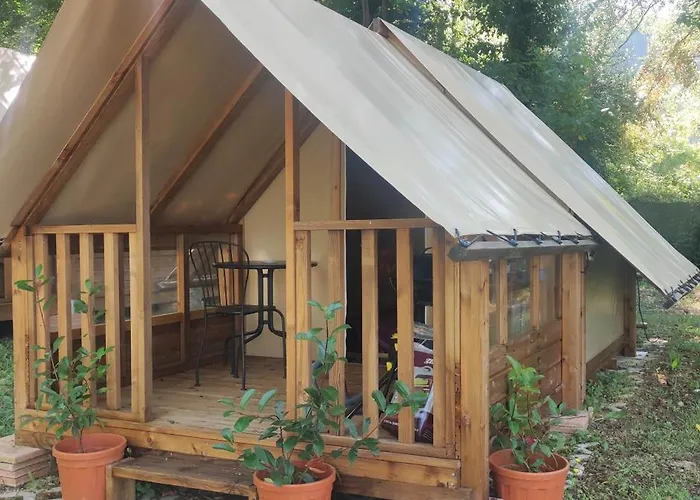 Saecula Natural Village Experience Κάμπινγκ