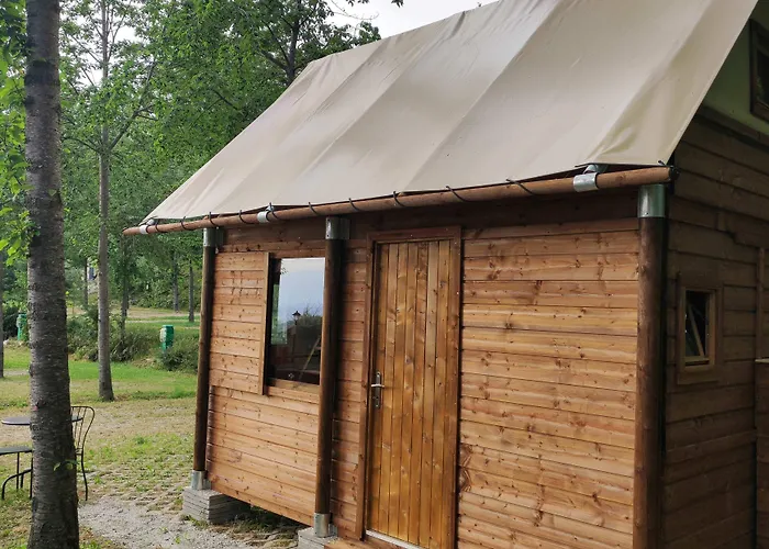 Saecula Natural Village Experience Κάμπινγκ